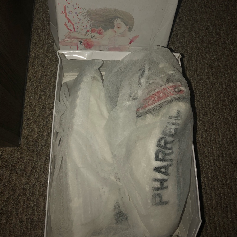 Women Running/Fashionable Sneaker